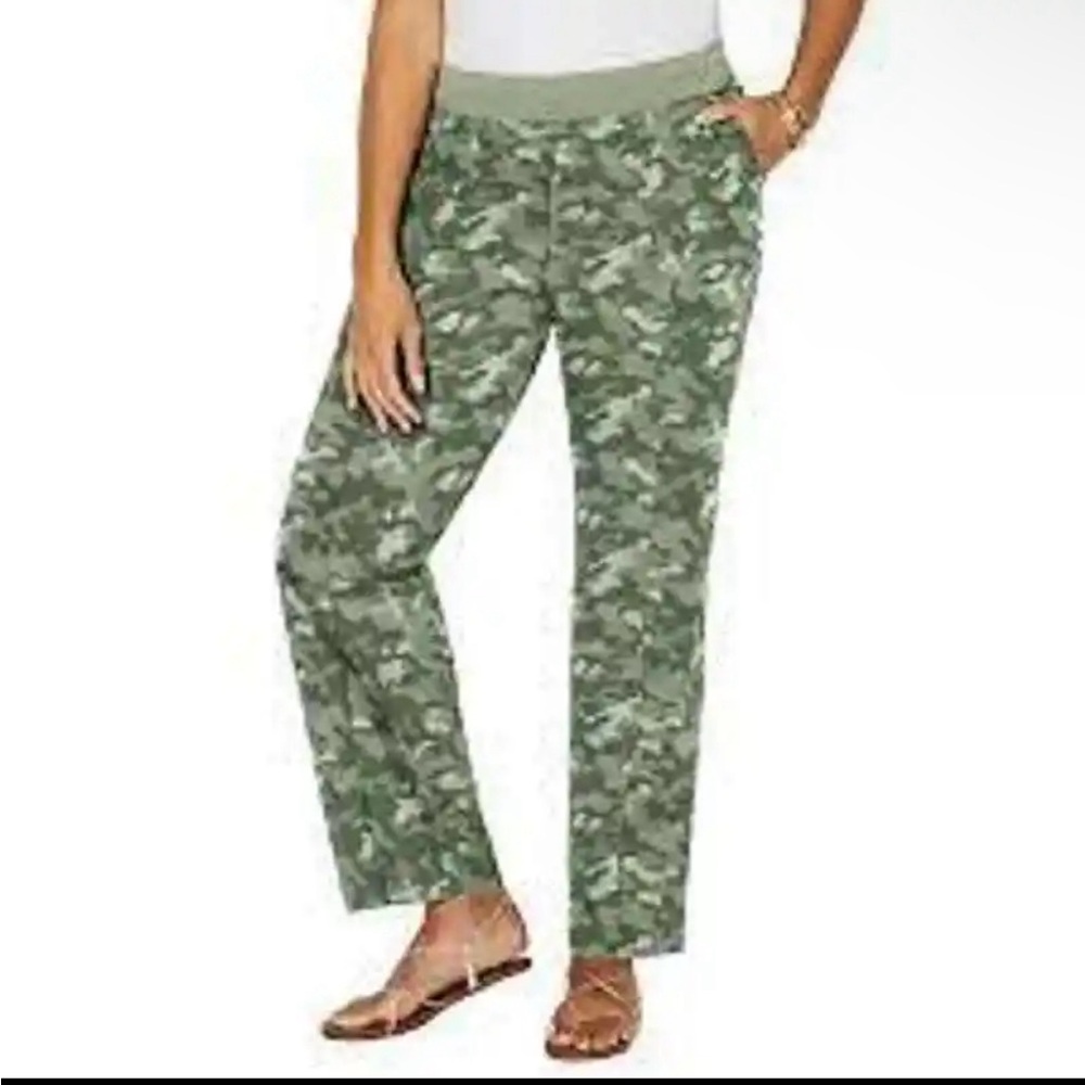 Catherines 4XWP Plus Camo Cargo Pant Slack Stretch